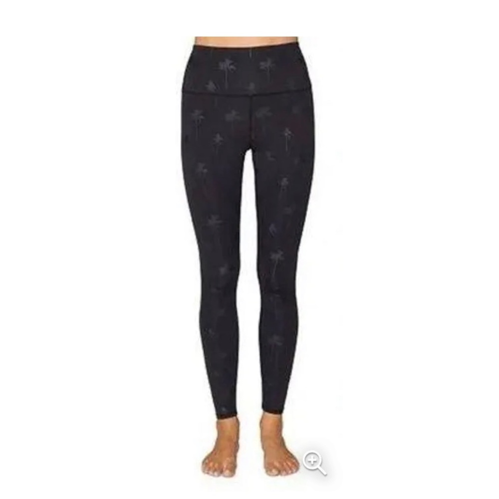 Spiritual Gangster Black and Gold print leggings